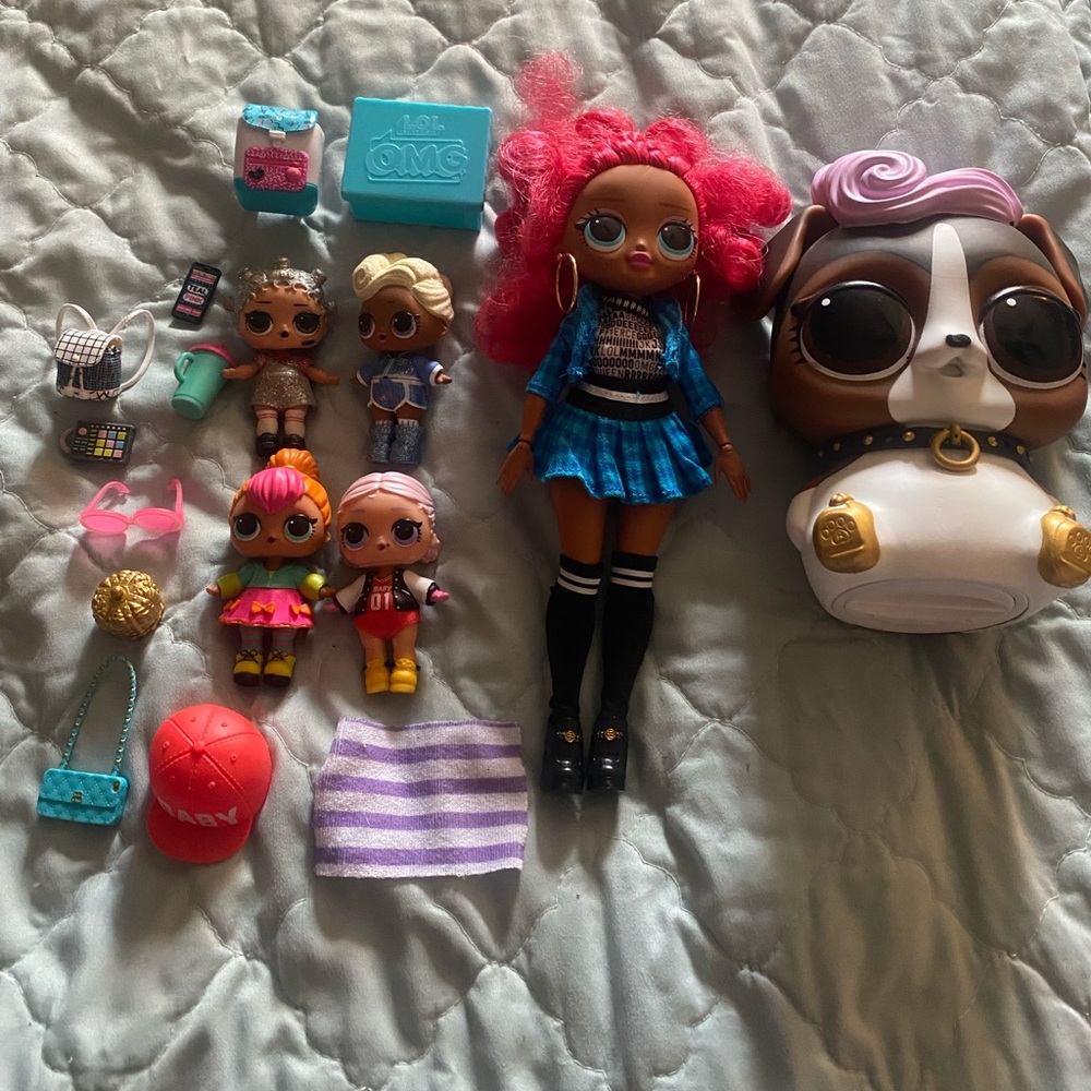 Lol bundle with an omg doll